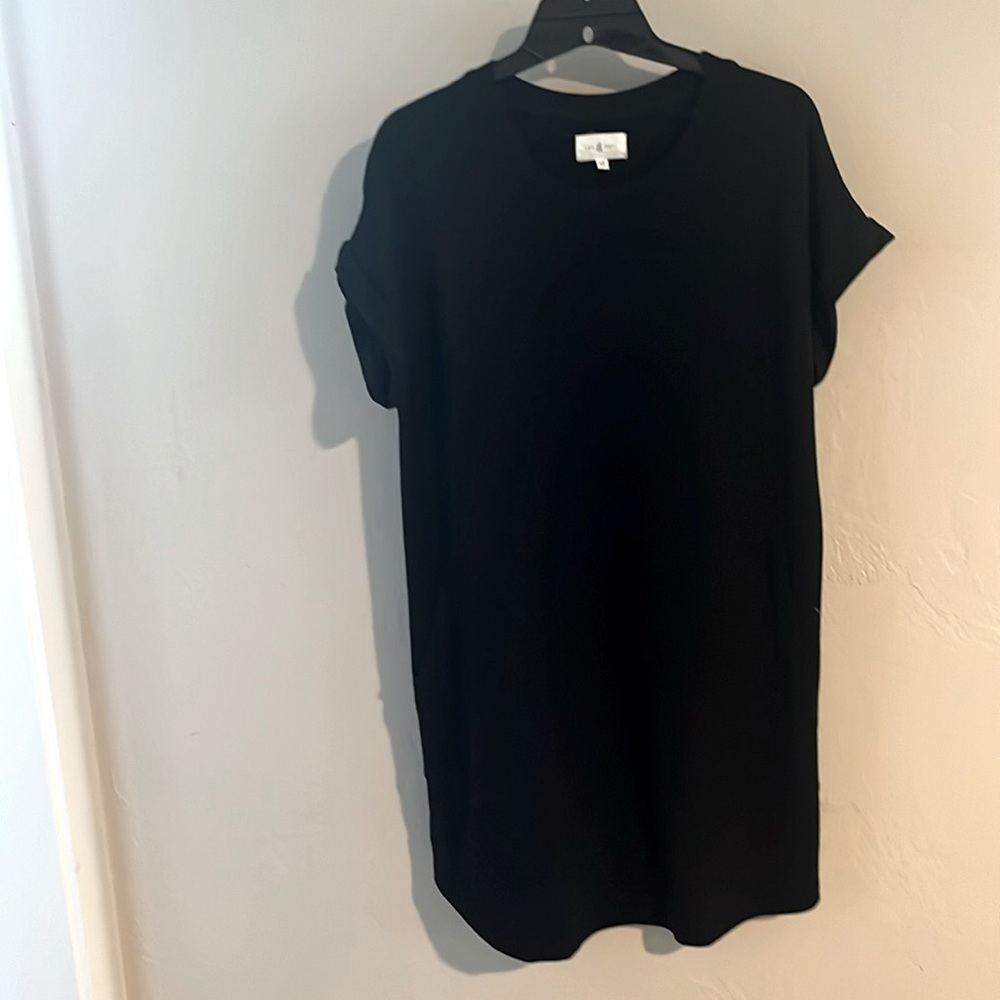 Lou and grey black tee shirt dress